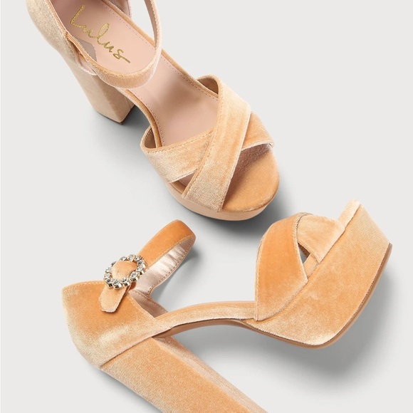 LULUS Crushest Champagne Velvet Rhinestone Ankle Strap Heels Size 7.5 NEW - Picture 15 of 16